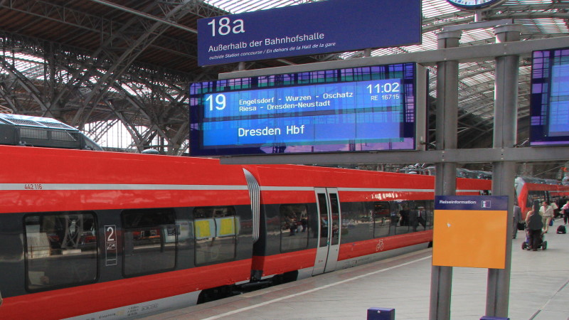 Der Saxonia Express wird umgeleitet.  Foto: Archiv MeiDresden.de/Max Patzig