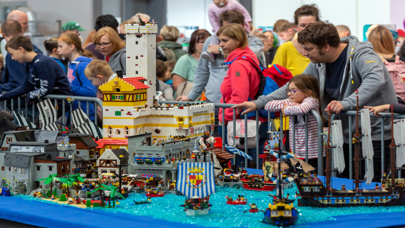  Foto: Leipziger Messe / Tom Schulze Tausende Einzelteile, fulminante Gesamtwerke – LEGO macht die Spielwiese zum Paradies 