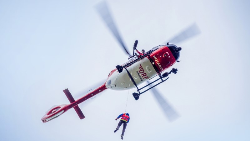 Schnelle Hilfe im Katastrophenfall - Hubschrauber stehen in Bautzen und Rheinmünster bereit   Foto: © DRF Luftrettung