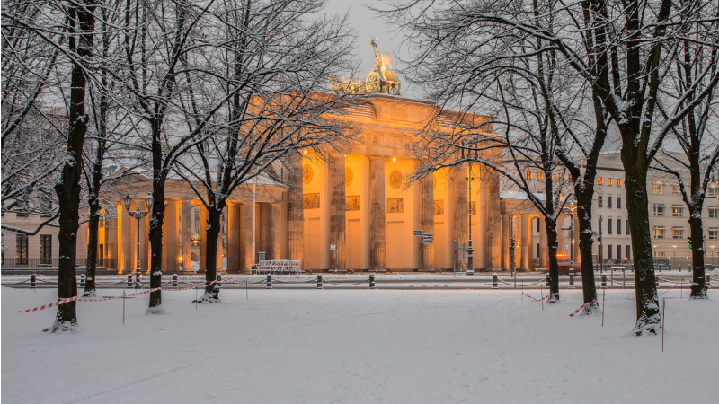 Ein seltenes Bild: In Berlin ist ein Rückgang von 47 mittleren Schneetagen auf 25 zu verzeichnen. ©WetterOnline.de