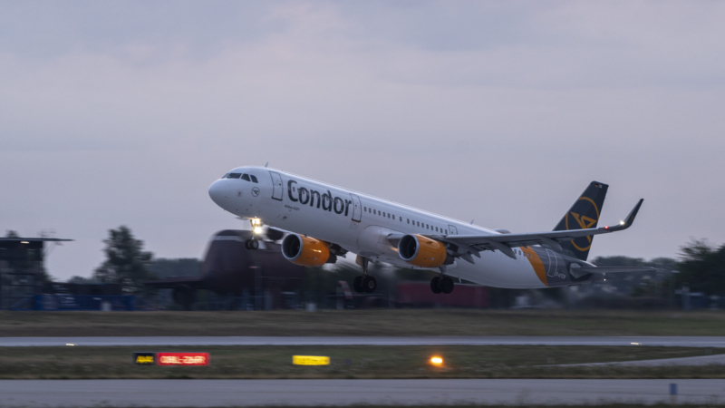 Start A321 Condor am Flughafen Leipzig Halle ©Mitteldeutsche Flughafen AG