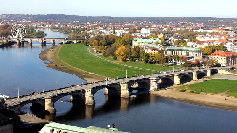 Blick auf das westliche Königsufer ©MeiDresden.de
