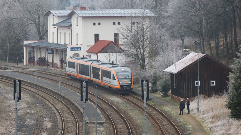 Bahnhof Jedlova - Vogelperspektive    Foto: PR/trilex