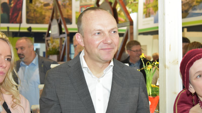 Auf der Grünen Woche in Berlin - Sachsens Landwirtschaftsminister Wolfram Günther hat am Montag den Sachsentag eröffnet.  Foto: © MeiDresden.de/Mike Schiller