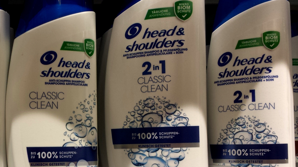 Anti-Schuppen-Shampoos im Test: Head & Shoulders ist „ungenügend” ©MeiDresden.de