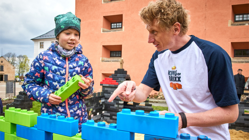 Maxoli Bricks: Bausteinburg zum Umgestalten, Neue Attraktion auf der Festung Knigstein im Foto Hugo und Björn Freitag ©Marko Förster/  Festung Königstein gGmbH