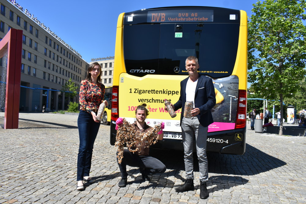  Dresdens Sozialbürgermeisterin Kristin Kaufmann, Alexander Kempe Dresdner Initiative "Pinke Hände" und DVB AG Vorstand Lars Seiffert   Foto: © MeiDresden.de