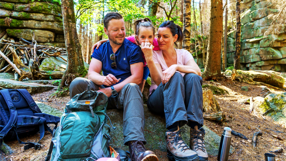Die bizarren Schnarcherklippen sind ein beliebtes Ausflugsziel im Harz. Foto: DJD/Tourismusbetrieb Oberharz am Brocken/Jan Reichel