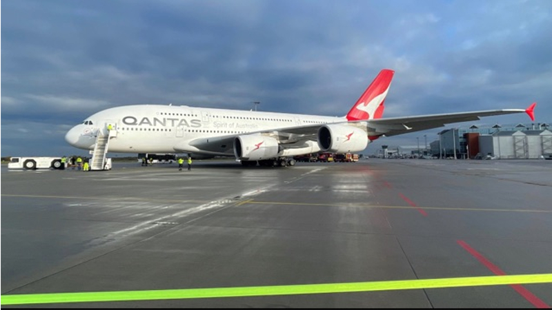 A380 hebt nach EFW Wartung für nonstop Flug Dresden – Sydney ab ©EFW