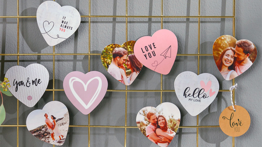 Geschenkideen mit Herz: Die Magnete mit eigenen Fotos lassen sich vielfältig verwenden. Foto: DJD/wwwcewede