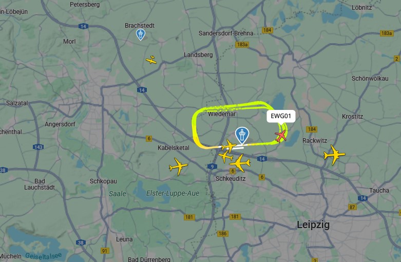 Touch & Go´s  Eurowings    Screenshot © Flightradar24.de 