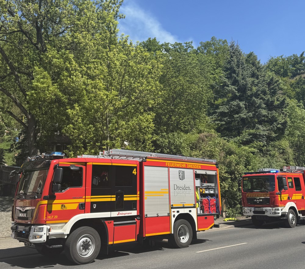 Foto:  Feuerwehr Dresden    Im Einsatz die Feuer- und Rettungswache 4 aus Dresden-Löbtau