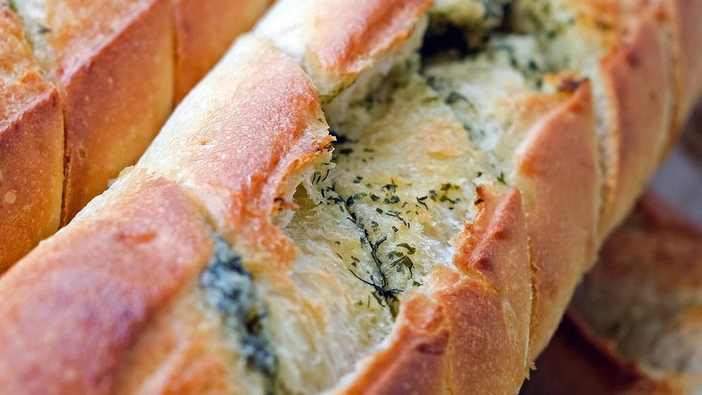 Fast alle Kräuterbaguettes empfehlenswert . Symbolfoto: Pixabay)