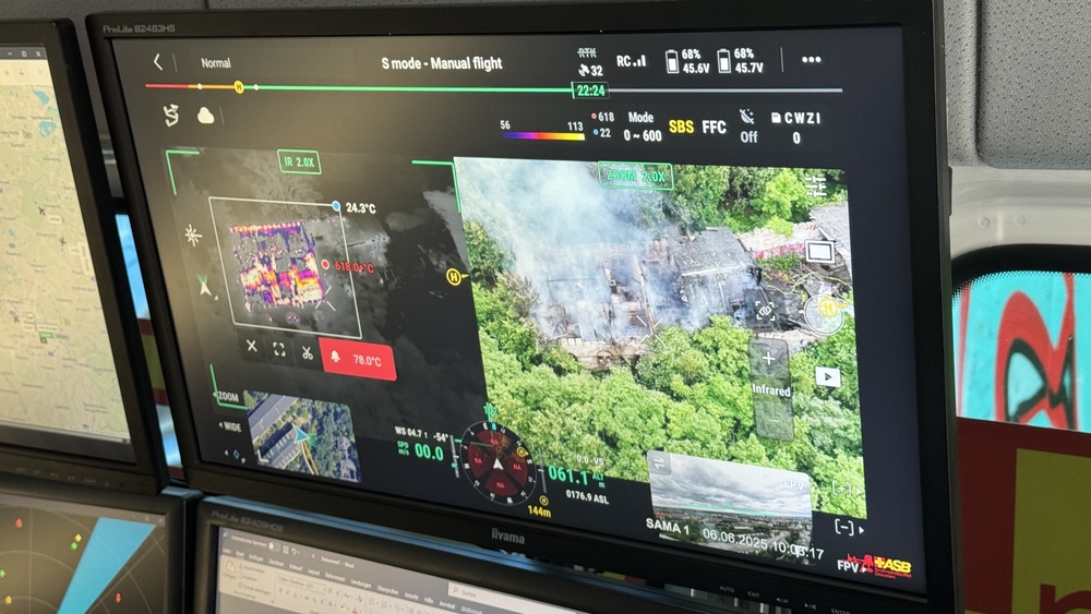 © Feuerwehr Dresden Untertsützung aus der Luft durch die Drohnenstaffel des ASB.
