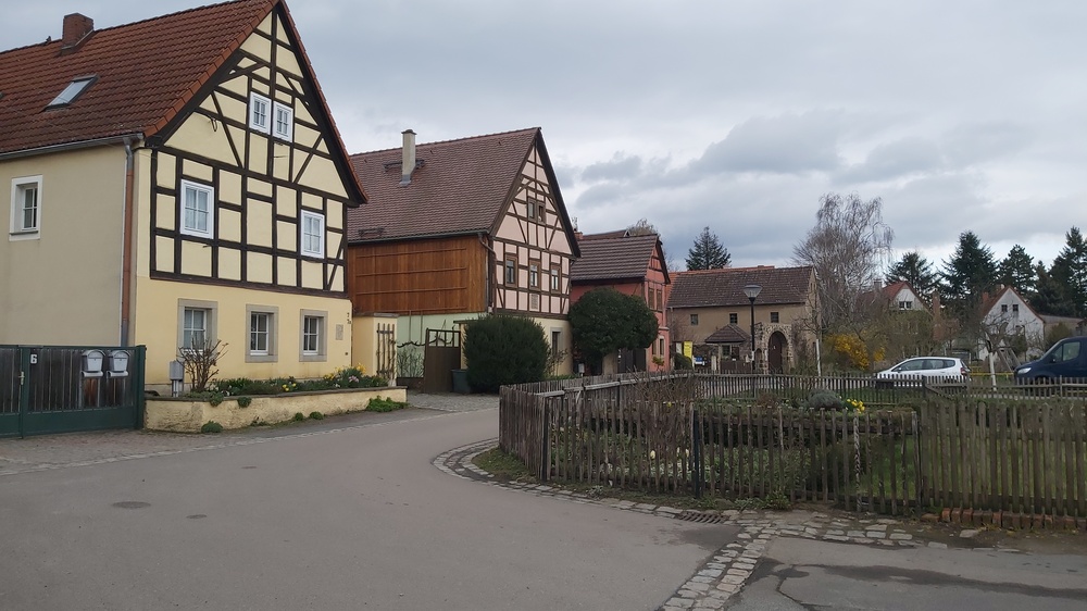 Der benachbarte Ortsteil Zitzschewig mit seinem Dorfkern Altzitzschewig feiert 2026 sein 660j ähriges Bestehen. Foto:MeiDresden.de/Frank Loose