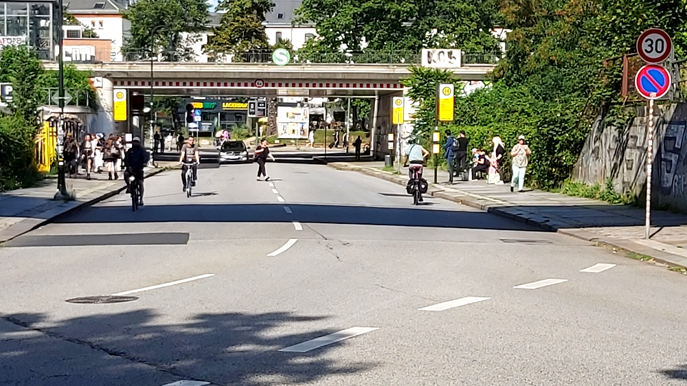 Fernwärme in Pieschen wird weiter ausgebaut - Verkehrseinschränkungen ab 11. August am Leisniger Platz. Foto: MeiDresden.de