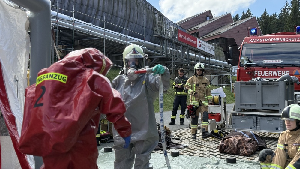ABC-Spezialuebung-an-RSBB-Altenberg-Bevoelkerungsschutz Foto:  Landratsamt Pirna
