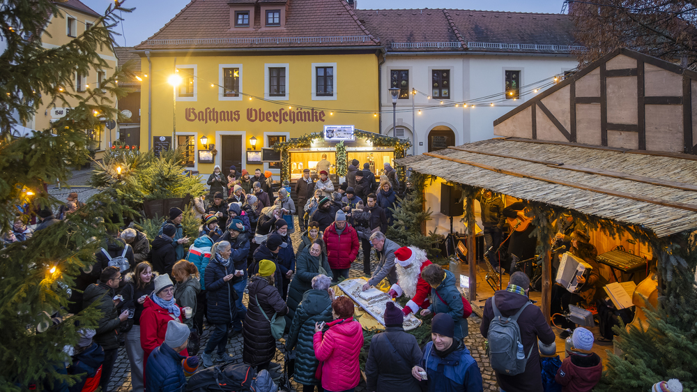 Lichterglanz und Budenzauber Altkötzschenbroda. Foto_: Sylvio Dittrich