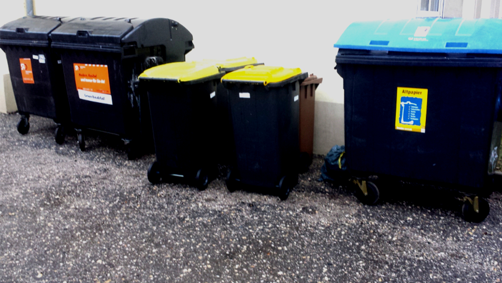 Geänderte Zeiten bei der Abfallentsorgung zwischen Weihnachten und Neujahr . Symbolfoto: MeiDresden.de