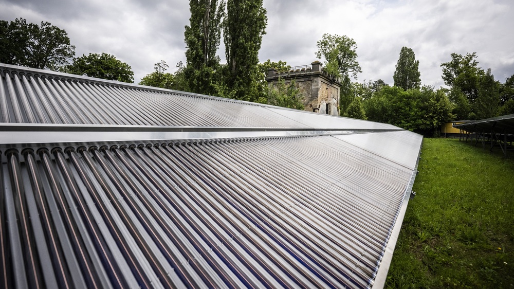 Grüne Wärme aus der Sonne: Solarthermieanlage in Dresden eingeweiht. Foto: SachsenEnergie AG