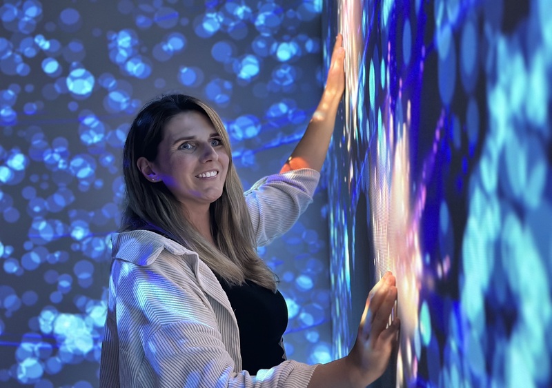 KONTRAST die neue Illusionswelt ©oskarshausen