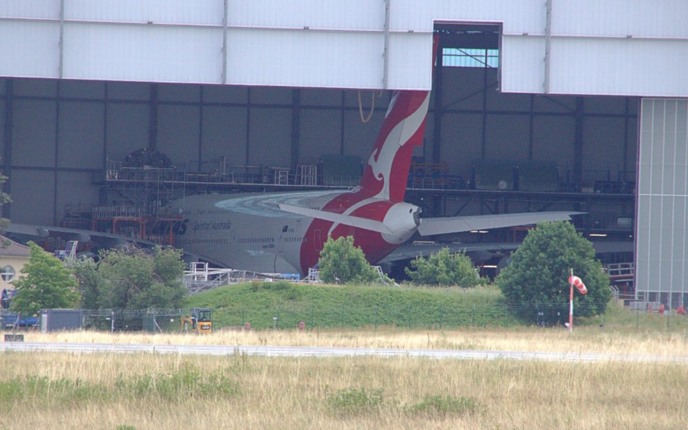 Qantas A380 mit der Kennung VH-OQI  Foto: Tim Völkel