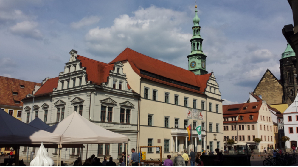 Pirna ergänzt das Spitzentrio mit einer kompakten Altstadt. Foto: MeiDresden.de