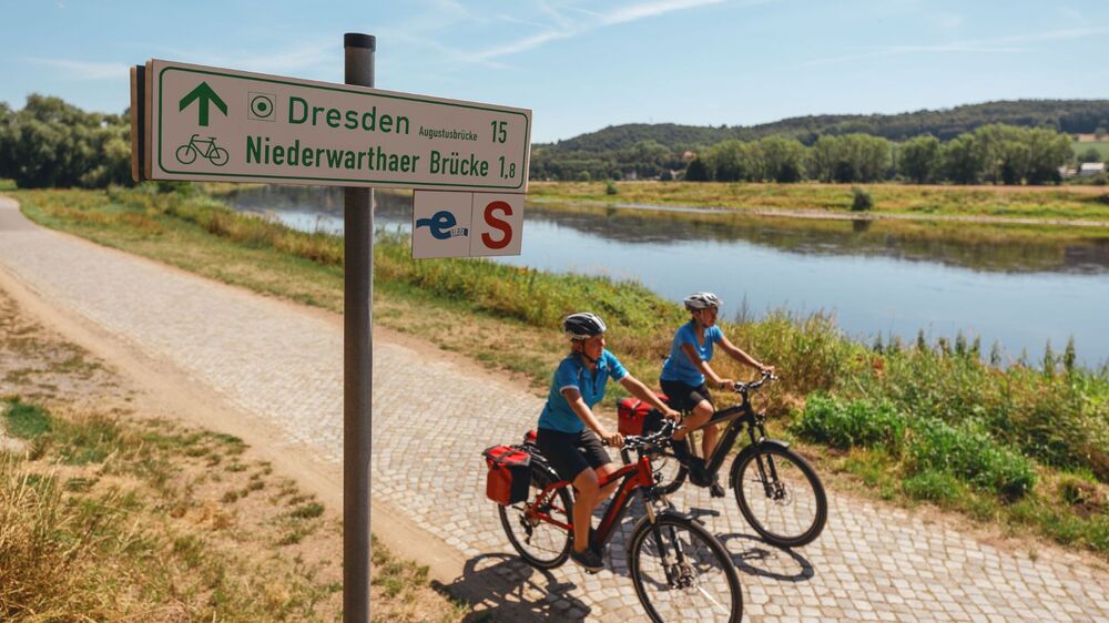 Elberadweg bei Dresden Foto:  Tourismusverband Sächsische Schweiz, Felix Meyer
