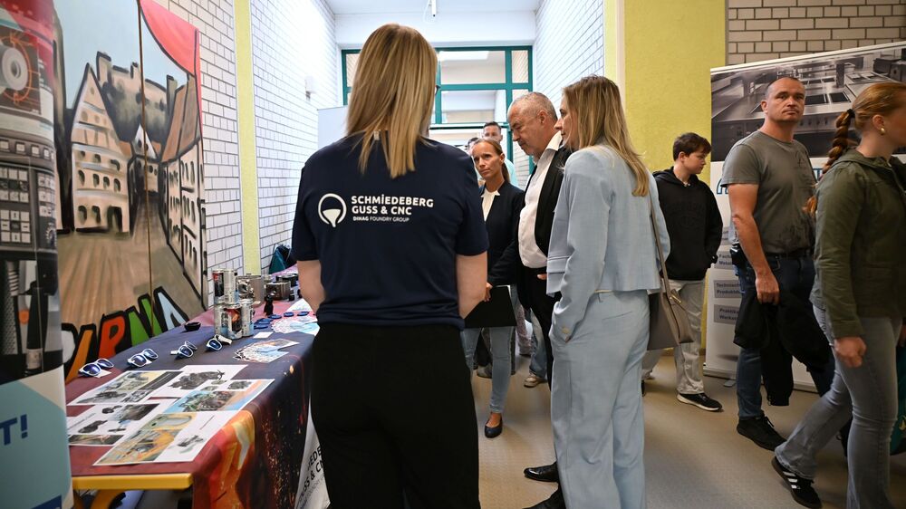 Tag der Ausbildung bei Schmiedeberg Guss und CNC. Foto: Landratsamt Pirna