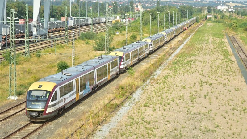 Städtebahn Sachsen nimmt Betrieb wieder auf, bis neues Eisenbahnunternehmen gefunden wurde  (Foto: MeiDresden.de)