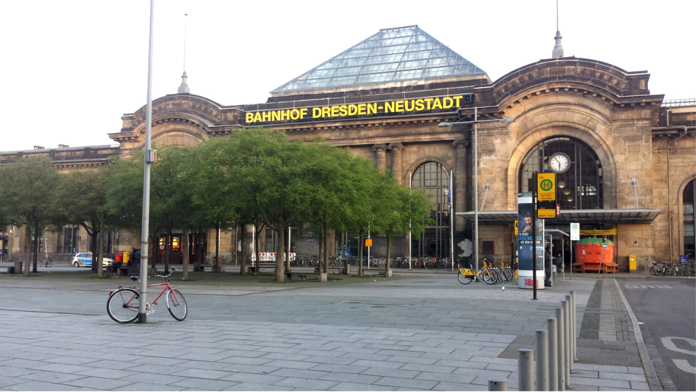 Bahnhof Neustadt -Empfangshalle am Wochenende gesperrt. ©MeiDresden.de