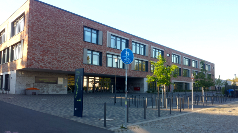 Sachsens Schüler starten in die Sommerferien - Zeugnishotline geschaltet   Foto: Frank Loose