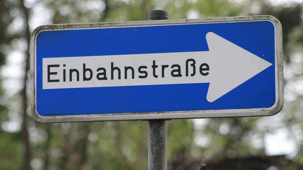 Laubestraße wird zur Einbahnstrasse. Symbolfoto:: Andre Averdiek (Pixabay)