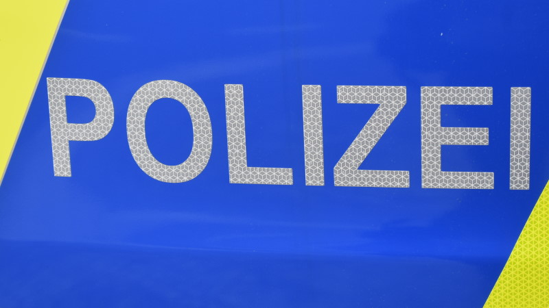 Polizeieinsatz nach versuchtem Tötungsdelikt     Foto: Symbolfoto MeiDresden.de