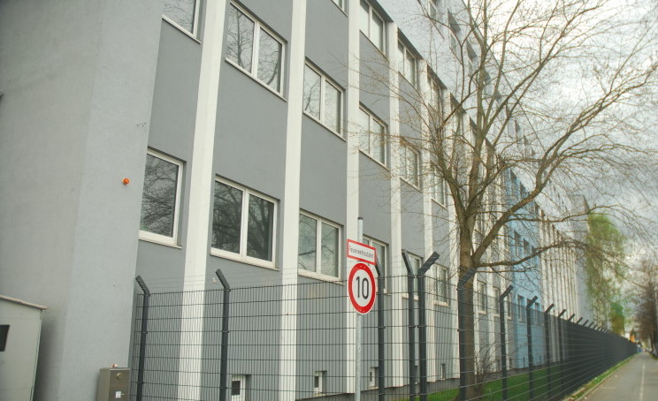 Interimsaufnahmeeinrichtung für Asylbewerber in der Dresdner Albertstadt geht in Betrieb  (Foto: MeiDresden.de)