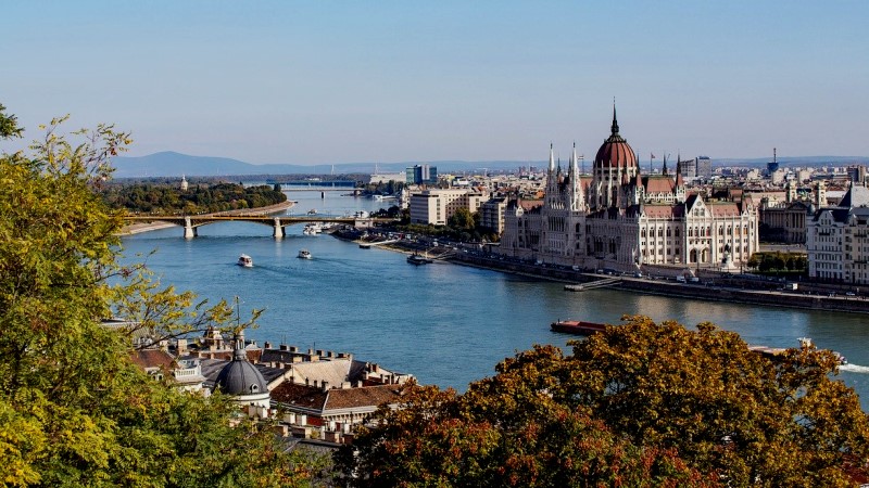 Hauptstadt Budapest zum Risikogebiet erklärt    Foto: Jo Stolp from Pixabay