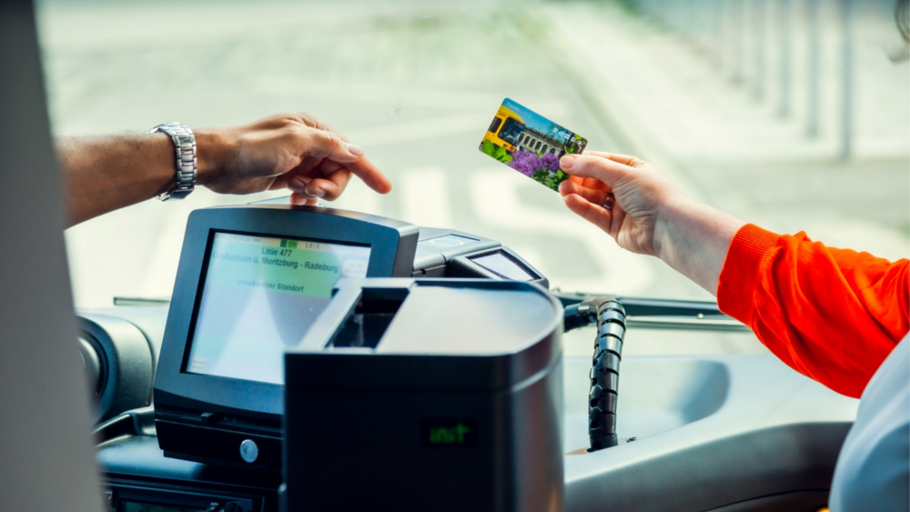 Ticketkontrolle im Bus ©Lars Neumann