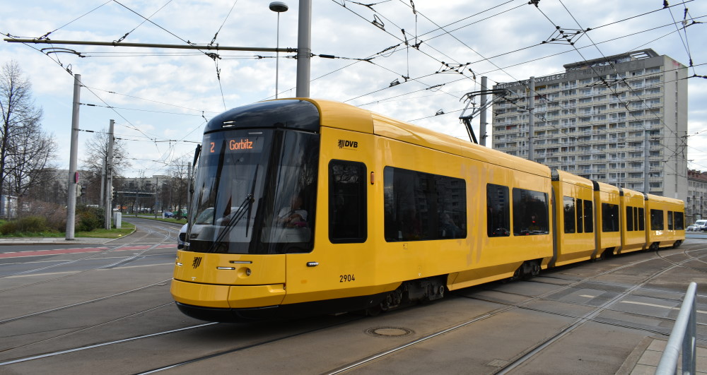 Stadtbahnwagen 2904  Foto: © MeiDresden.de