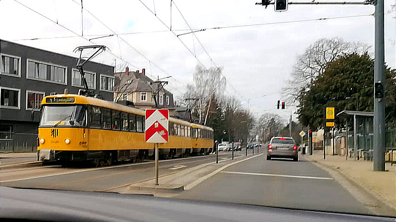 Tatrazug auf der Linie 4 in Radebeul ©Leserfoto(Privat)